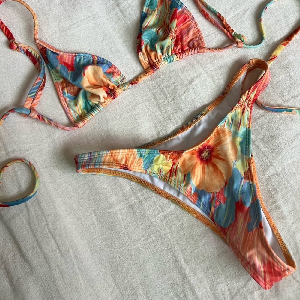 NWOT Feline Swim Bottoms